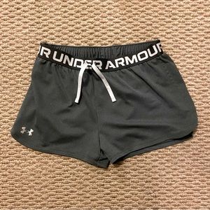 UNDER ARMOUR Girls Heatgear Shorts Size Youth Large